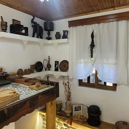 Casa de hóspedes Emily 3*