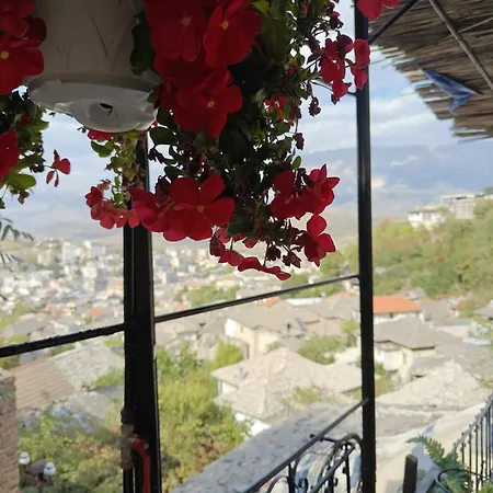 Emily Pensionat Gjirokastër