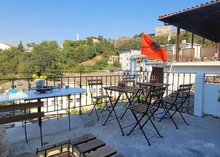 Emily 3* Гирокастра